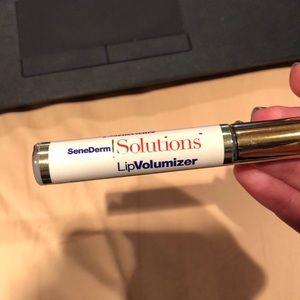 SeneGence SeneDerm Solutions Lip Volumizer